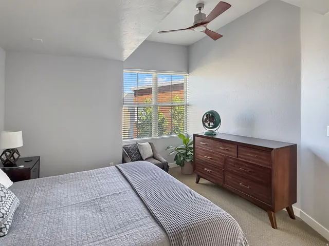 10371 S Roaring Creek Ln, South Jordan, Utah 84009
