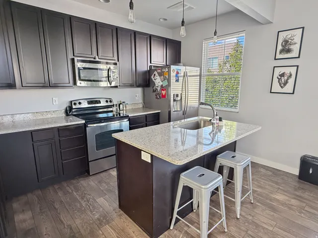 10371 S Roaring Creek Ln, South Jordan, Utah 84009