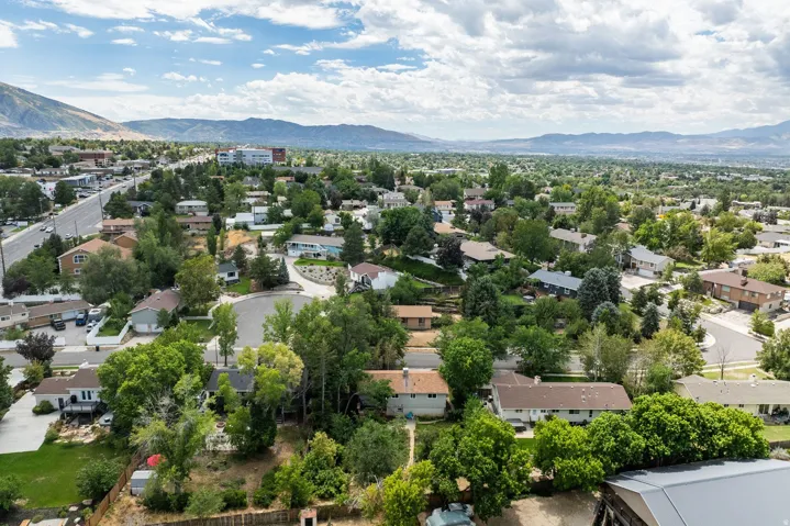 1259 E Quail Creek Dr, Sandy, Utah 84094