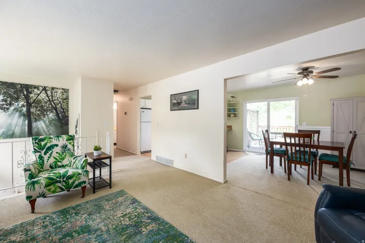 1259 E Quail Creek Dr, Sandy, Utah 84094