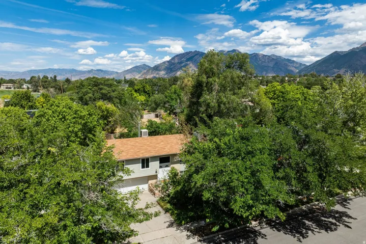 1259 E Quail Creek Dr, Sandy, Utah 84094