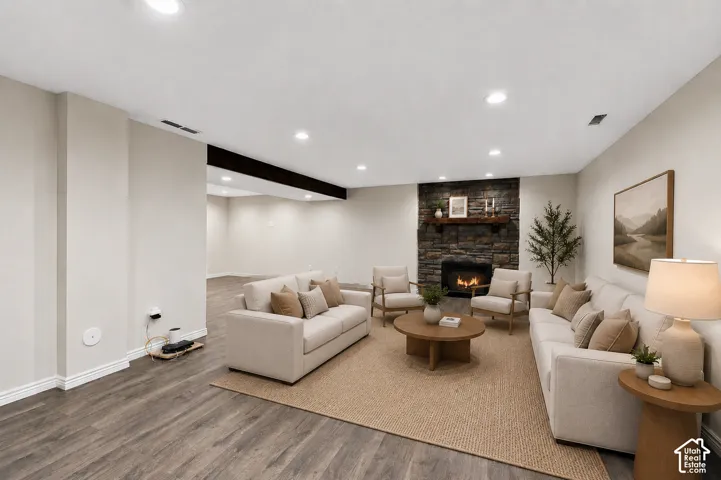 Virtual staging