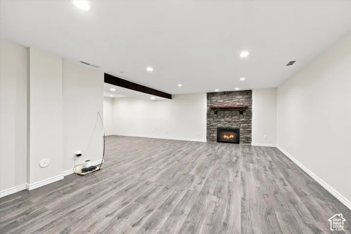 2407 E Country Oaks Dr, Layton, Utah 84040