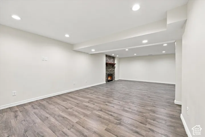 2407 E Country Oaks Dr, Layton, Utah 84040