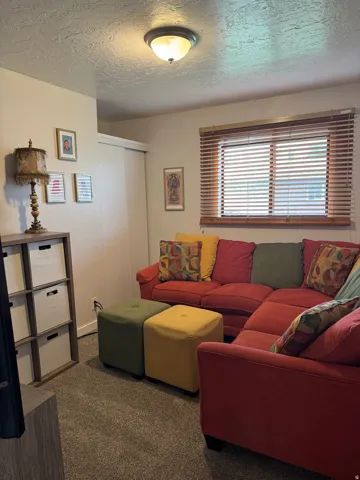 Recessed window with wood-finish blinds