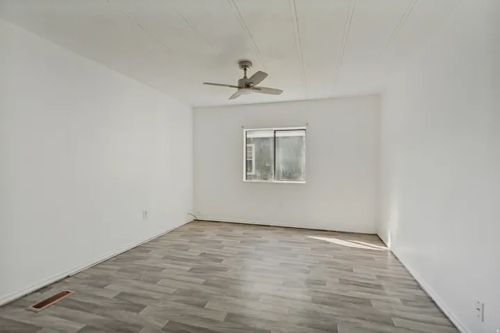 1350 W 300 N #75, Clearfield, Utah 84015