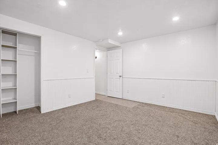 Recessed lighting and beadboard wainscoting