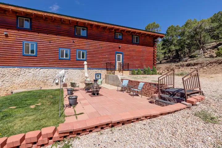75 S Wray Mesa Rd, La Sal, Utah 84530