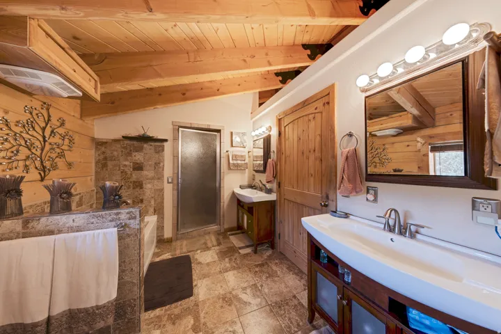 Upstairs primary bathroom.