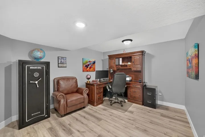 Bonus space - make this into an office, den, playroom or storage!