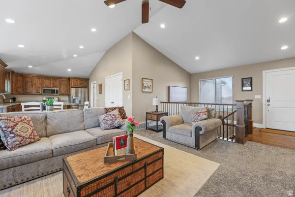 Vaulted ceiling with recessed lighting