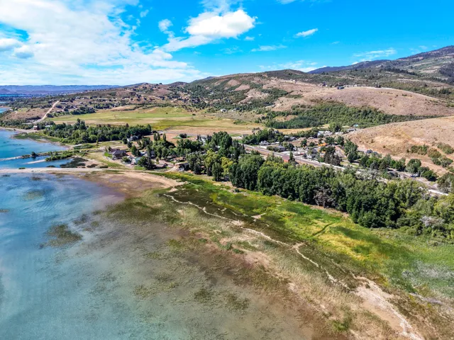 2310 N Big Bear Ln, Garden City, Utah 84028