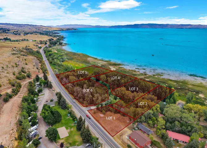 2315 N Big Bear Ln, Garden City, Utah 84028