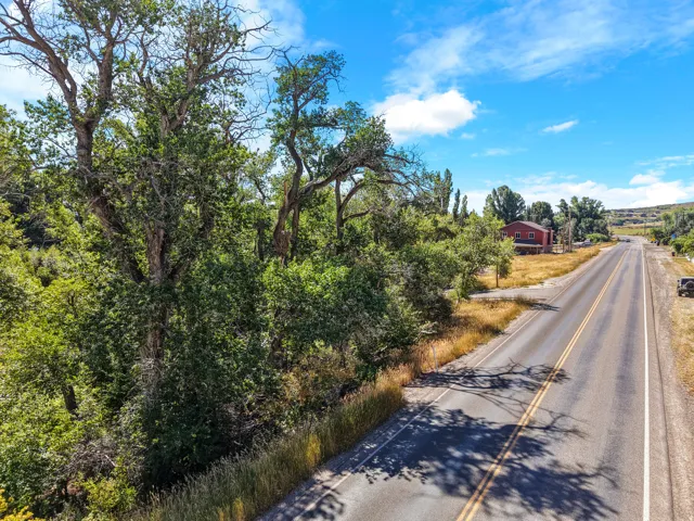2315 N Big Bear Ln, Garden City, Utah 84028