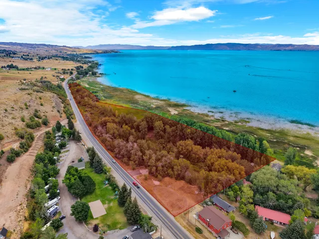 2293 N Big Bear Ln, Garden City, Utah 84028
