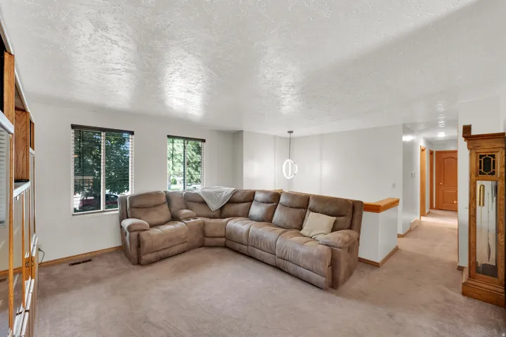 7283 S Pecan Cir, Cottonwood Heights, Utah 84121