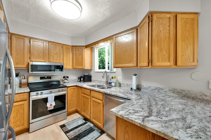 7283 S Pecan Cir, Cottonwood Heights, Utah 84121