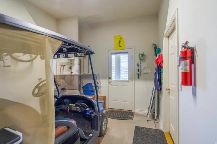 Art Studio/Bonus room entrance off of garage