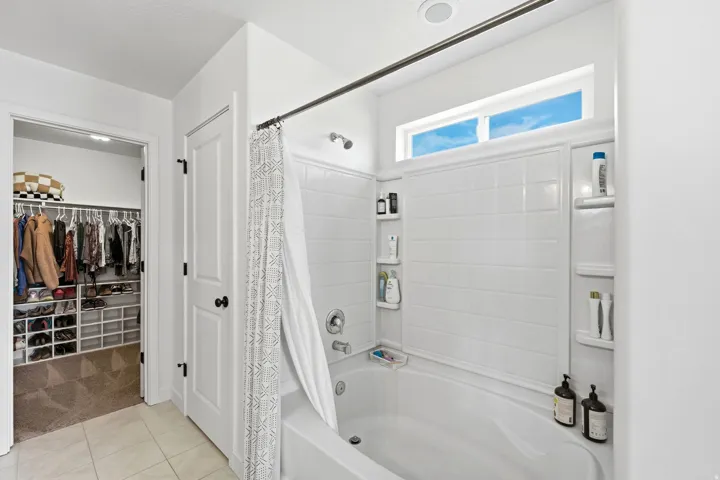 3503 S Laurel Ln, Syracuse, Utah 84075