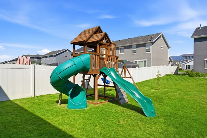 3503 S Laurel Ln, Syracuse, Utah 84075