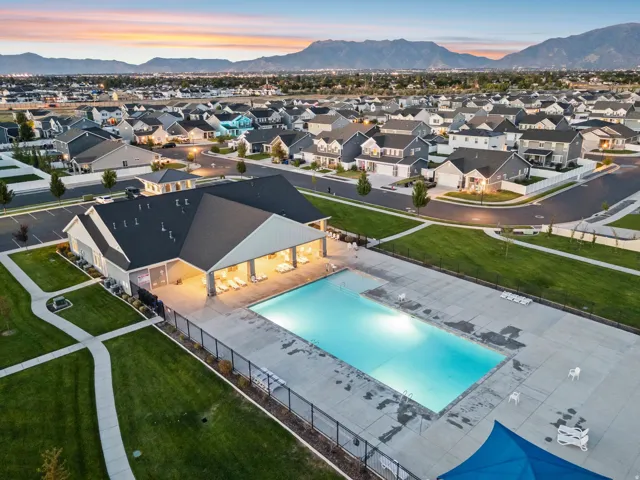 3503 S Laurel Ln, Syracuse, Utah 84075