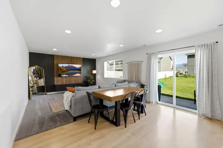 3503 S Laurel Ln, Syracuse, Utah 84075