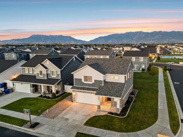 3503 S Laurel Ln, Syracuse, Utah 84075