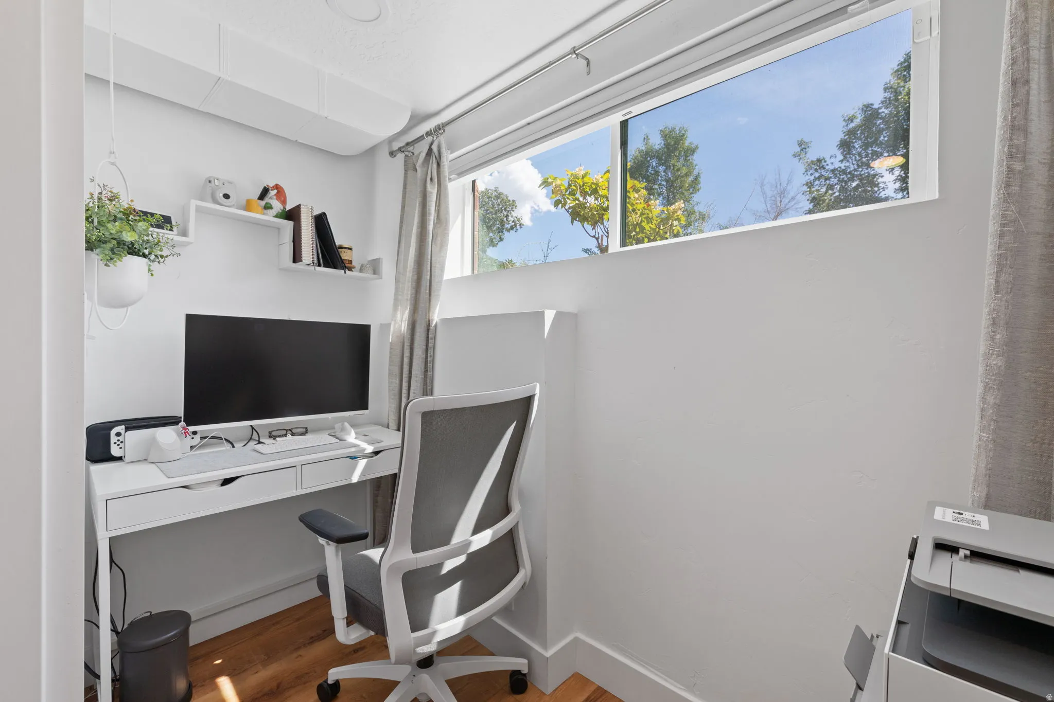 Office knook