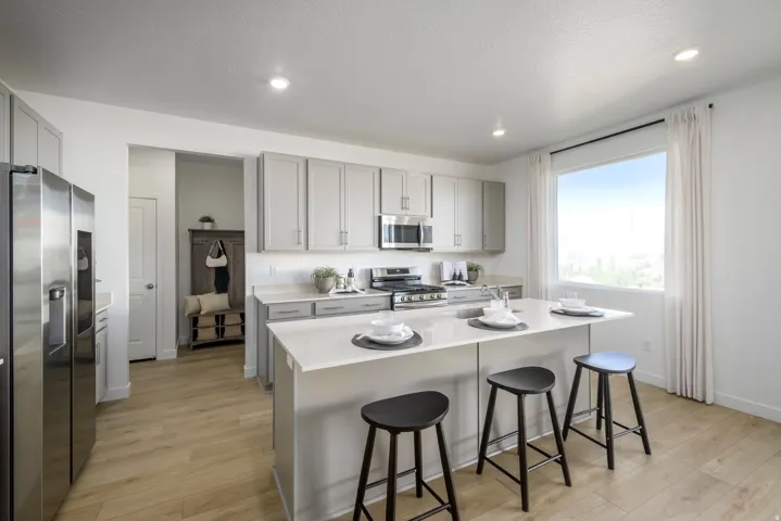 1523 W Everblooming Dr #4068, Saratoga Springs, Utah 84045