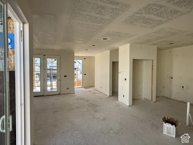 3675 S Clipper Hill Rd #305, West Jordan, Utah 84081