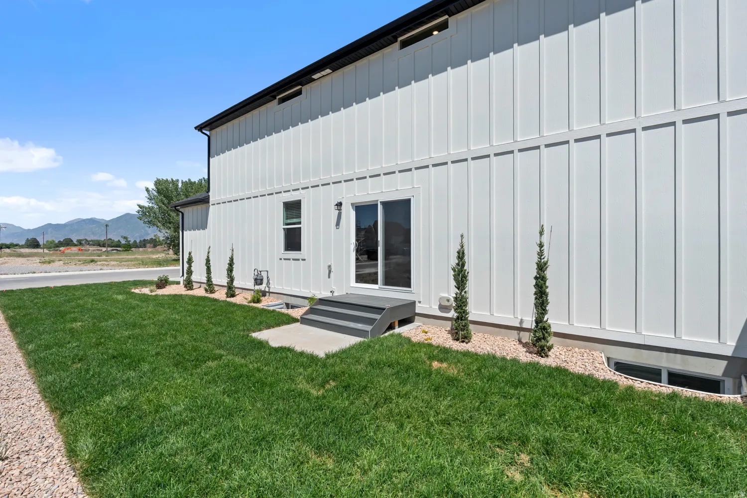 White board and batten exterior