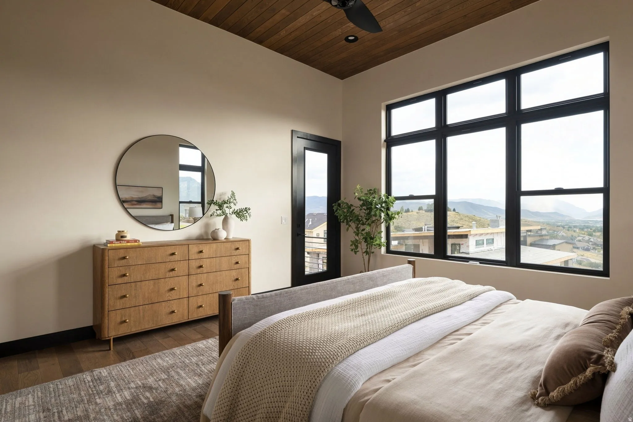 Wood-finish flooring with a slatted wood ceiling
