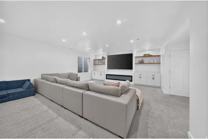 7418 S Travertine Rd, West Jordan, Utah 84081