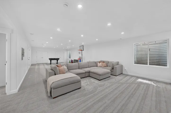 7418 S Travertine Rd, West Jordan, Utah 84081