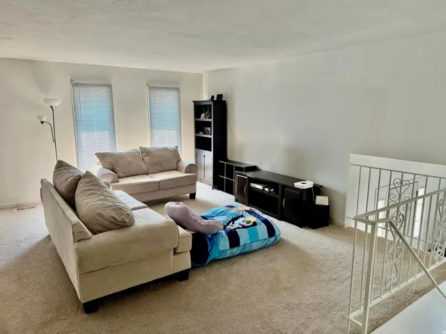 10802 S Jason Dr, Sandy, Utah 84094