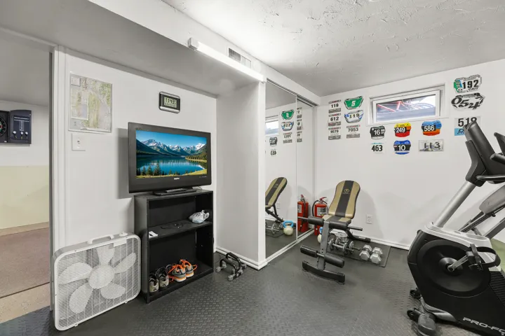 2261 S 1800 W, Syracuse, Utah 84075