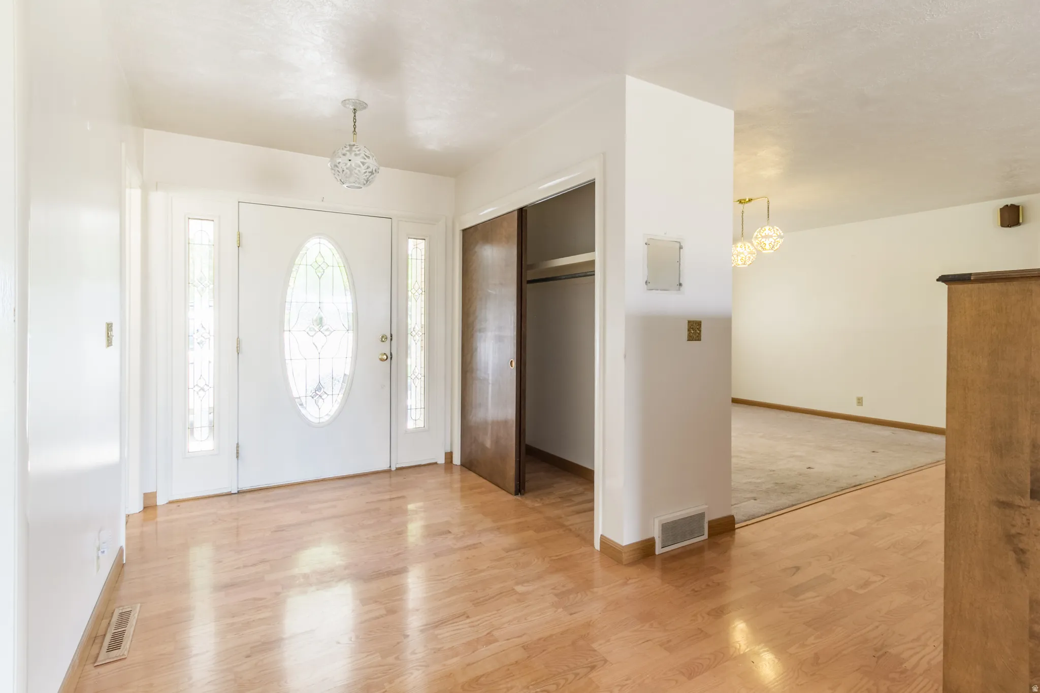 Wood-finish flooring in the entryway