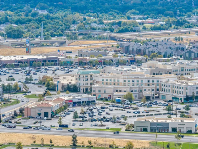 Convenient access to Station Park shopping, dining and entertainment.