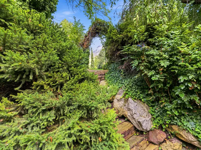 4671 S Wander Ln, Holladay, Utah 84117