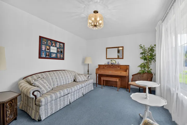 1585 E 350 S, Springville, Utah 84663