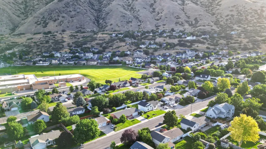 1585 E 350 S, Springville, Utah 84663