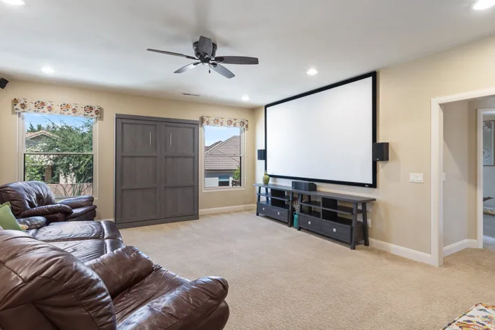 2324 Concord Ave., Santa Clara, Utah 84765