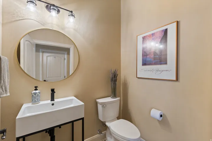 2324 Concord Ave., Santa Clara, Utah 84765