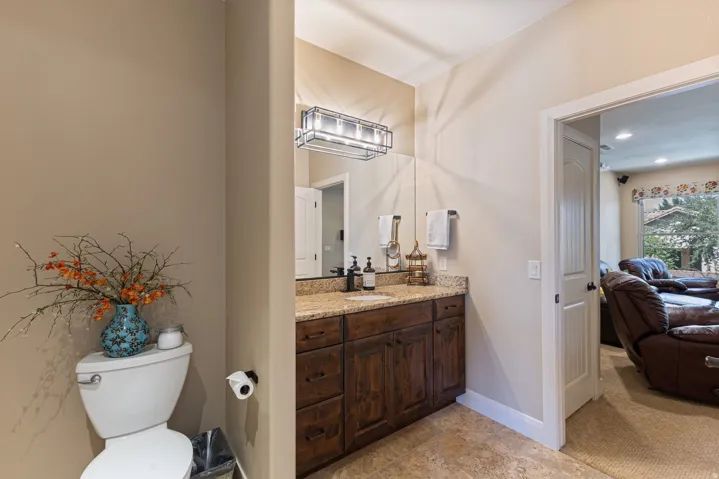2324 Concord Ave., Santa Clara, Utah 84765