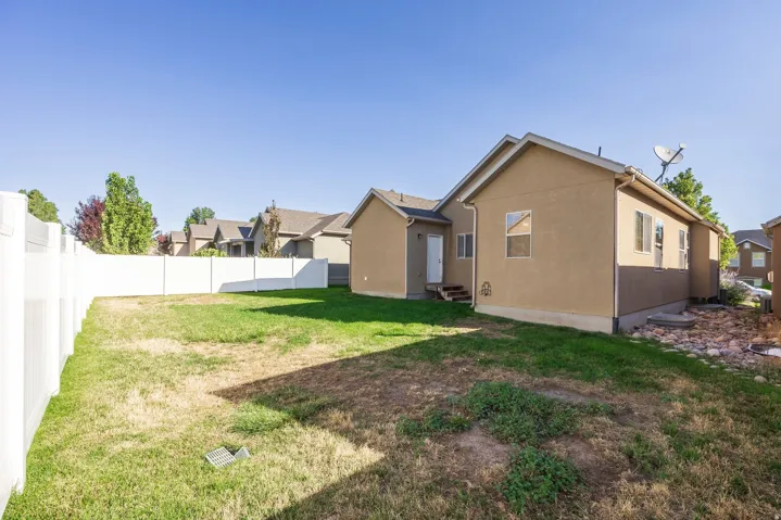5271 W Swift Water Way, West Jordan, Utah 84081