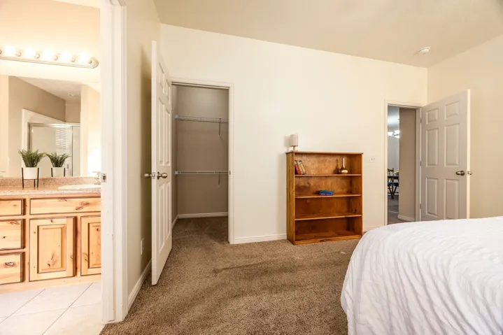 5271 W Swift Water Way, West Jordan, Utah 84081
