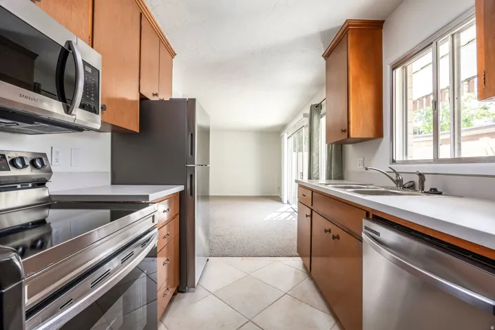 650 N Oakley St #d105, Salt Lake City, Utah 84116