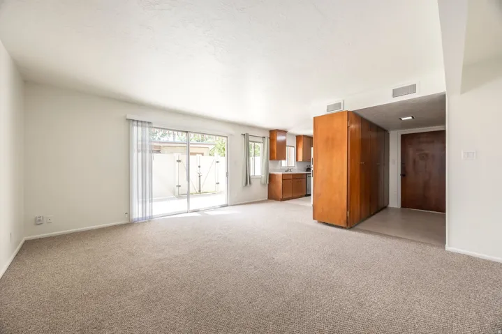 650 N Oakley St #d105, Salt Lake City, Utah 84116