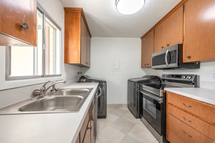 650 N Oakley St #d105, Salt Lake City, Utah 84116