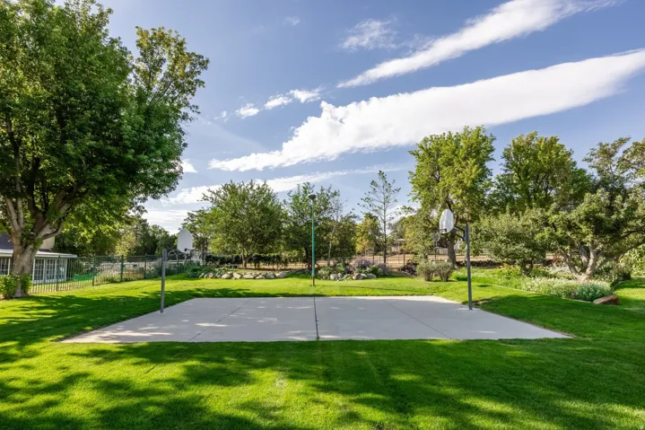 5852 S Jordan Canal Rd, Taylorsville, Utah 84129